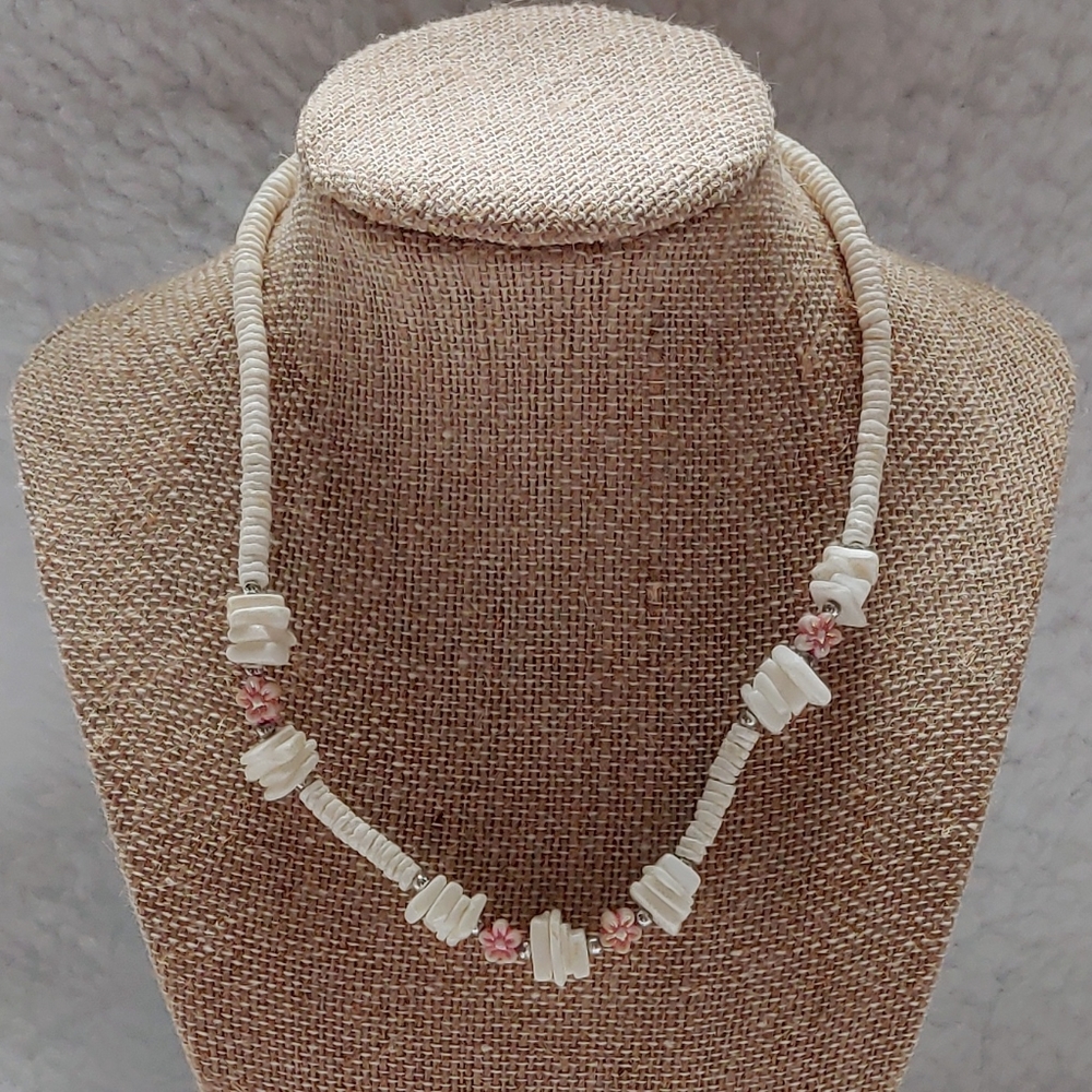 Puka Shell & Flower Necklace